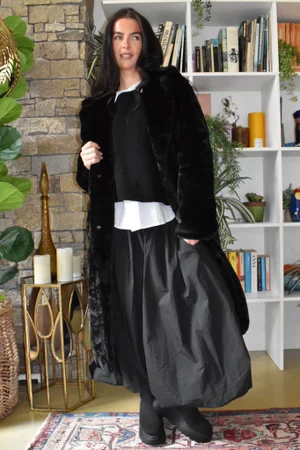 Mara Luxury Faux Fur Long Coat Black 